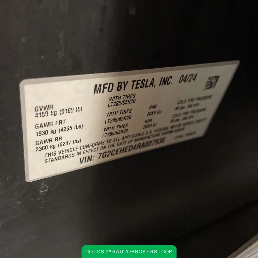 2024 Tesla Cybertruck Base