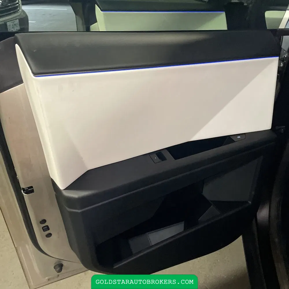 2024 Tesla Cybertruck Base