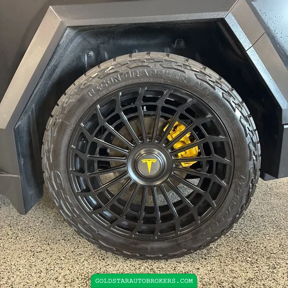 2024 Tesla Cybertruck Base
