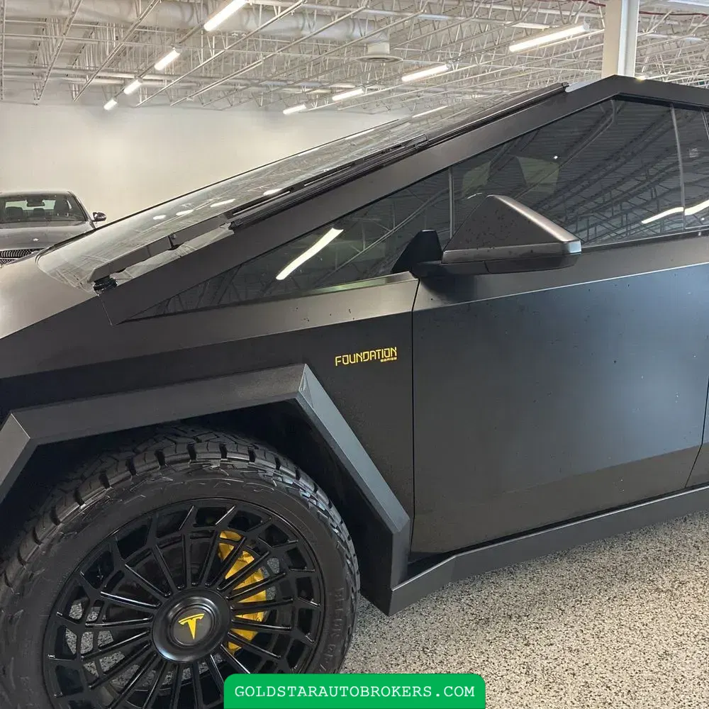 2024 Tesla Cybertruck Base