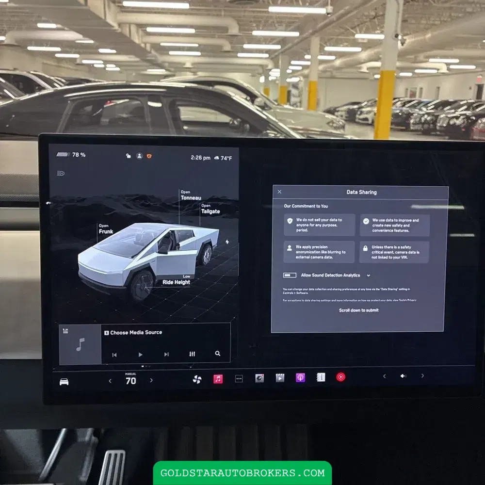 2024 Tesla Cybertruck Base