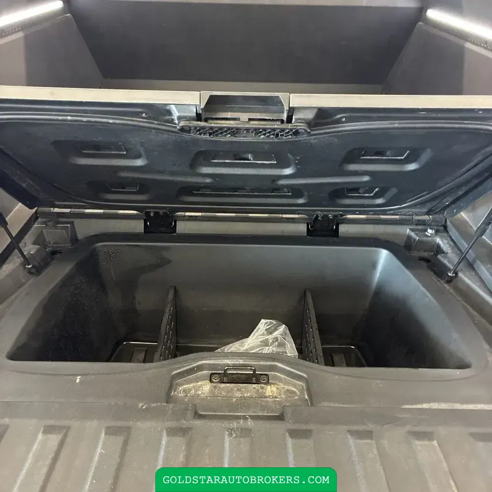 2024 Tesla Cybertruck Base