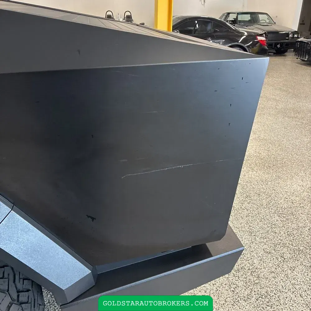 2024 Tesla Cybertruck Base