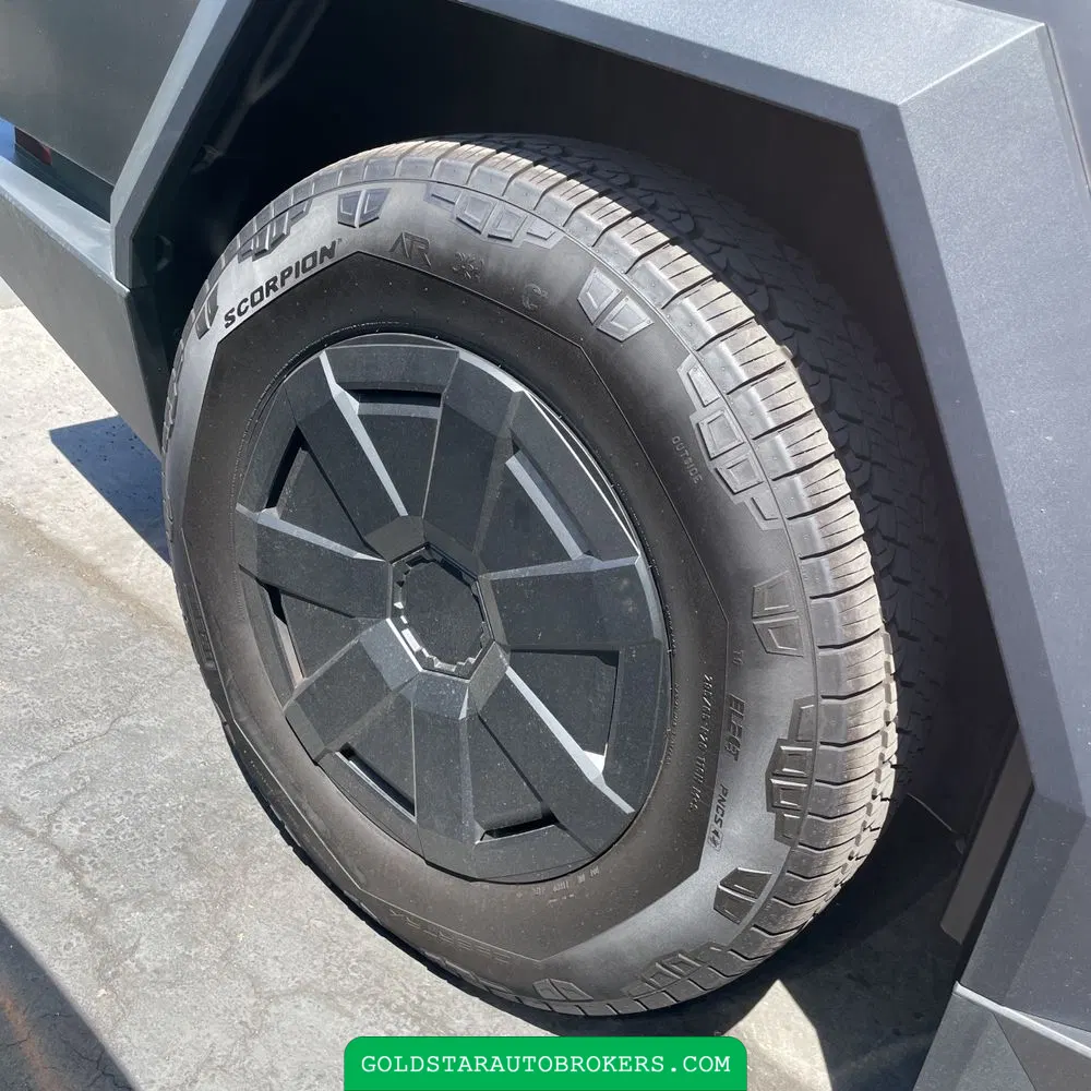 2024 Tesla Cybertruck Base
