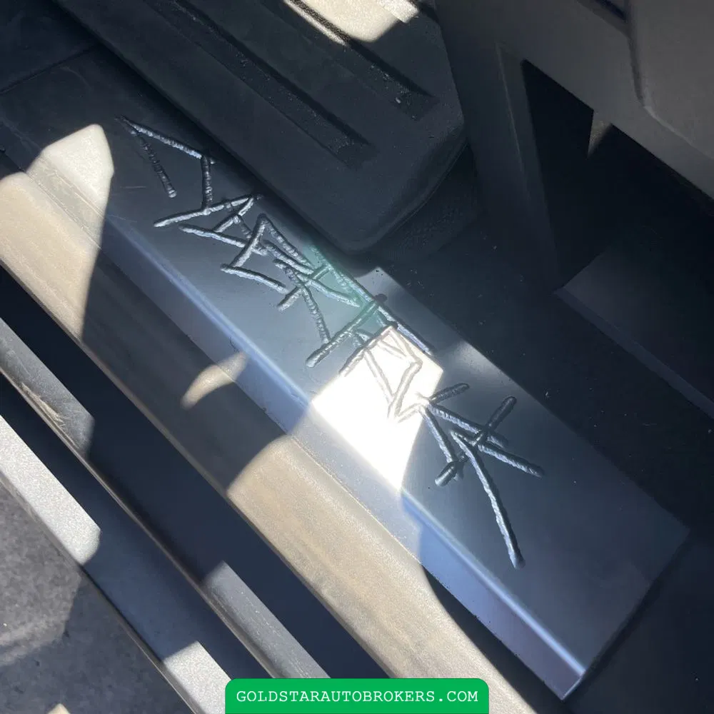 2024 Tesla Cybertruck Base
