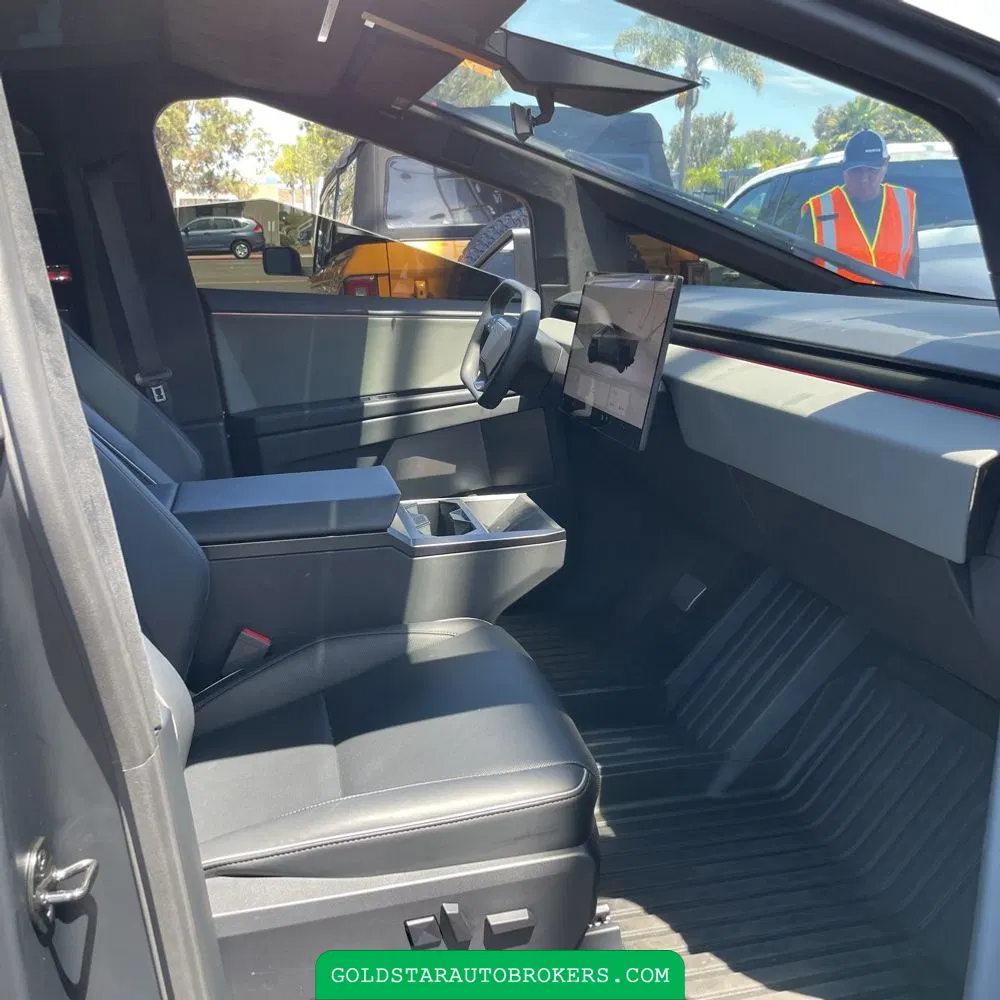 2024 Tesla Cybertruck Base