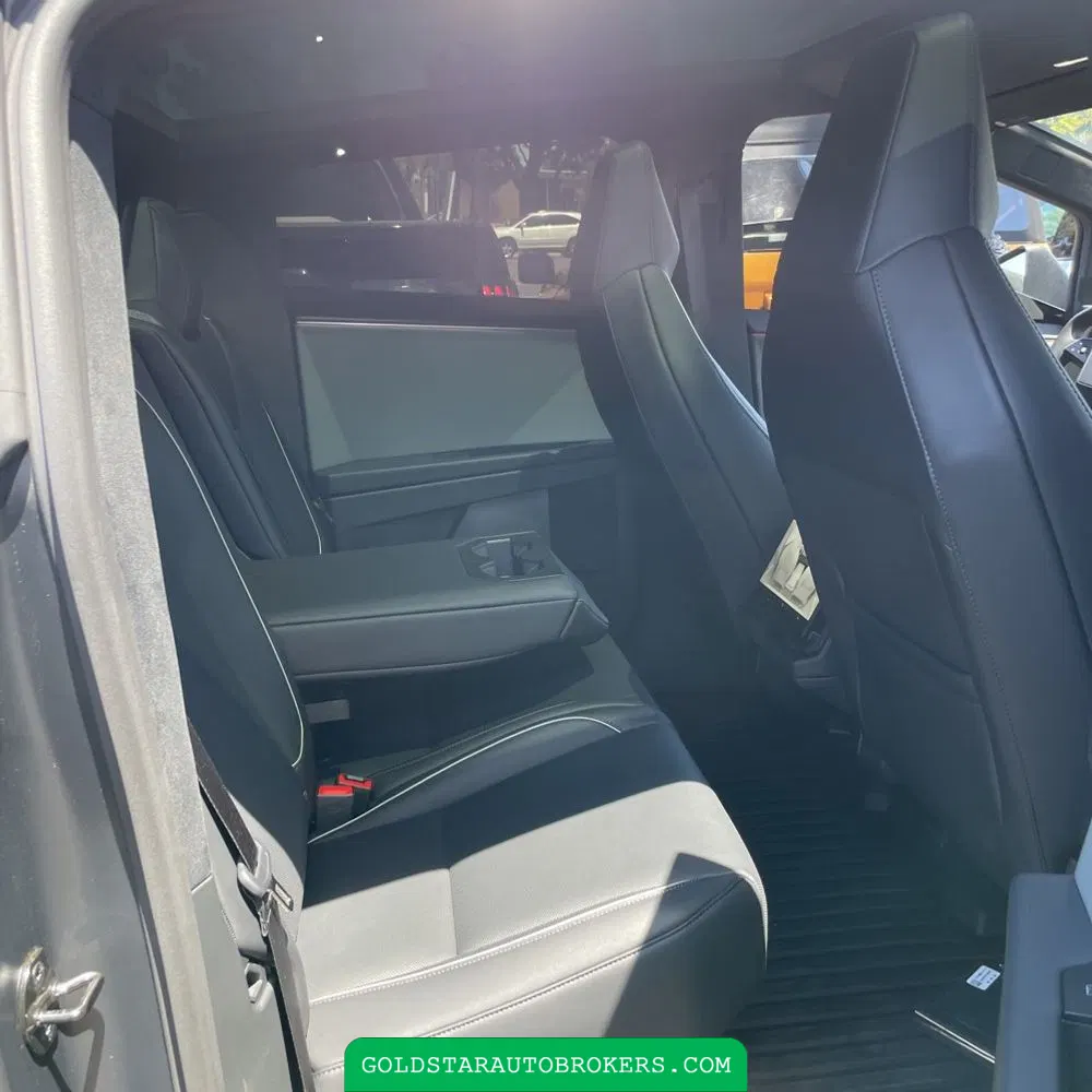 2024 Tesla Cybertruck Base