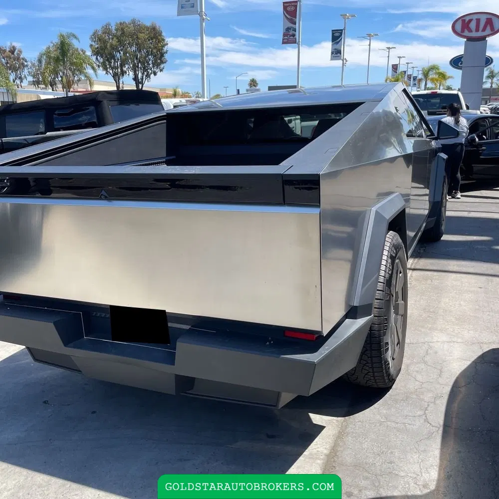 2024 Tesla Cybertruck Base