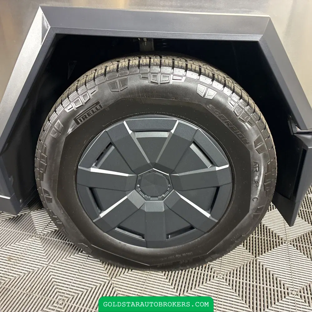 2025 Tesla Cybertruck Base