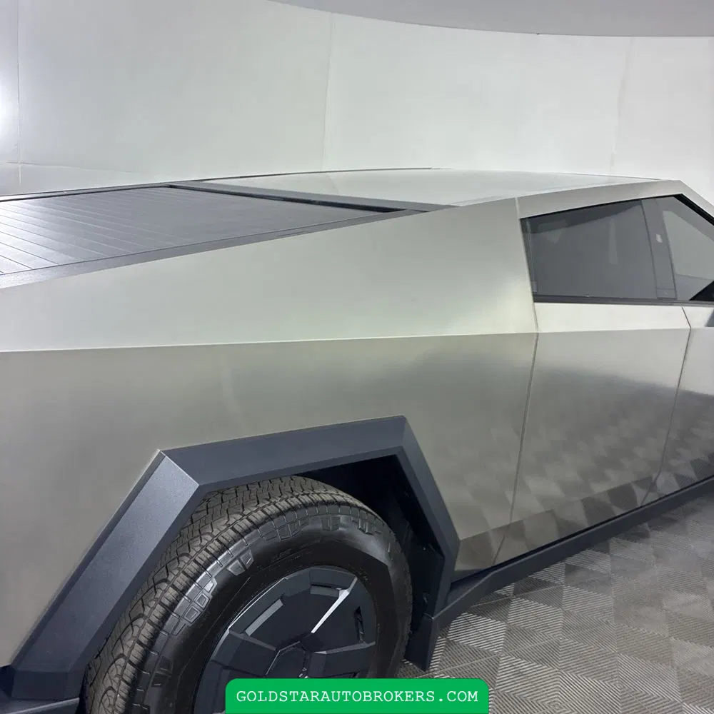 2025 Tesla Cybertruck Base