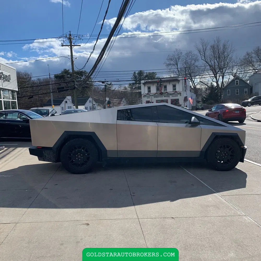 2024 Tesla Cybertruck Base