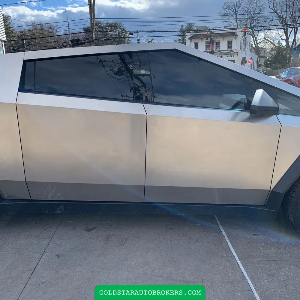 2024 Tesla Cybertruck Base
