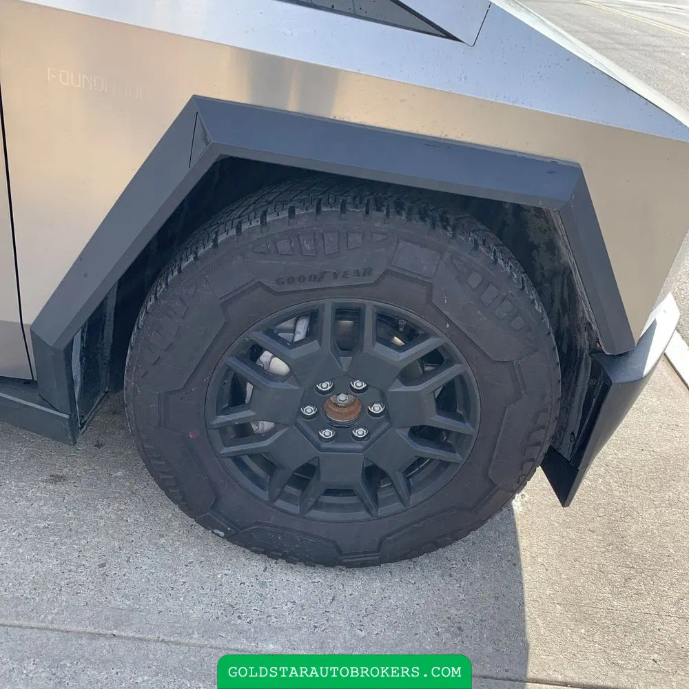 2024 Tesla Cybertruck Base