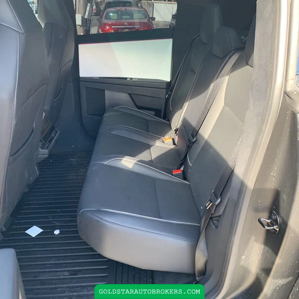 2024 Tesla Cybertruck Base