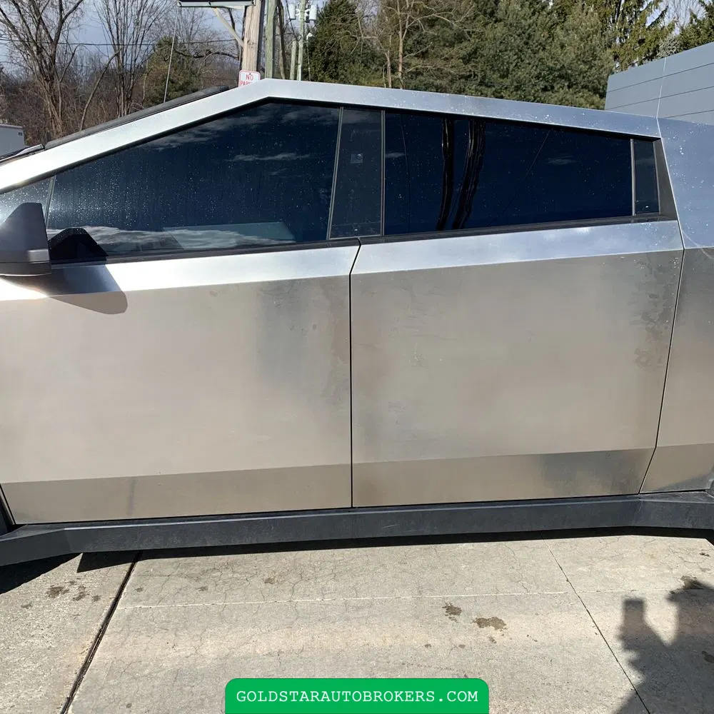 2024 Tesla Cybertruck Base