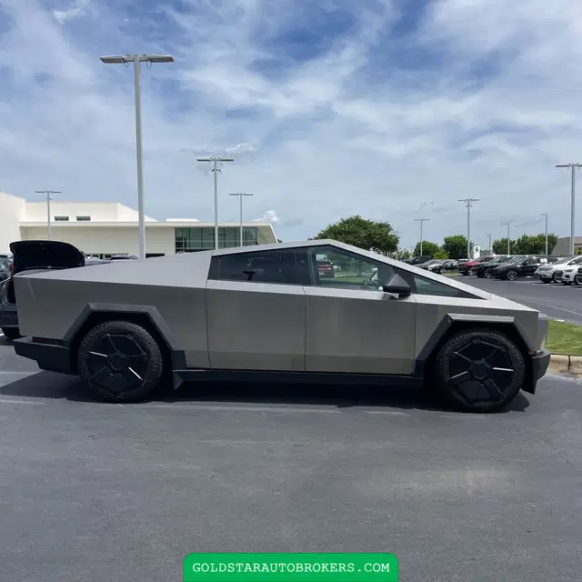 2024 Tesla Cybertruck Base