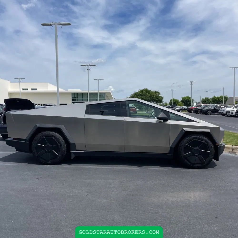 2024 Tesla Cybertruck Base