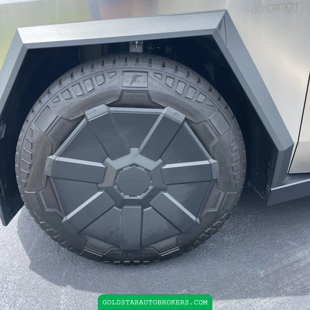 2024 Tesla Cybertruck Base