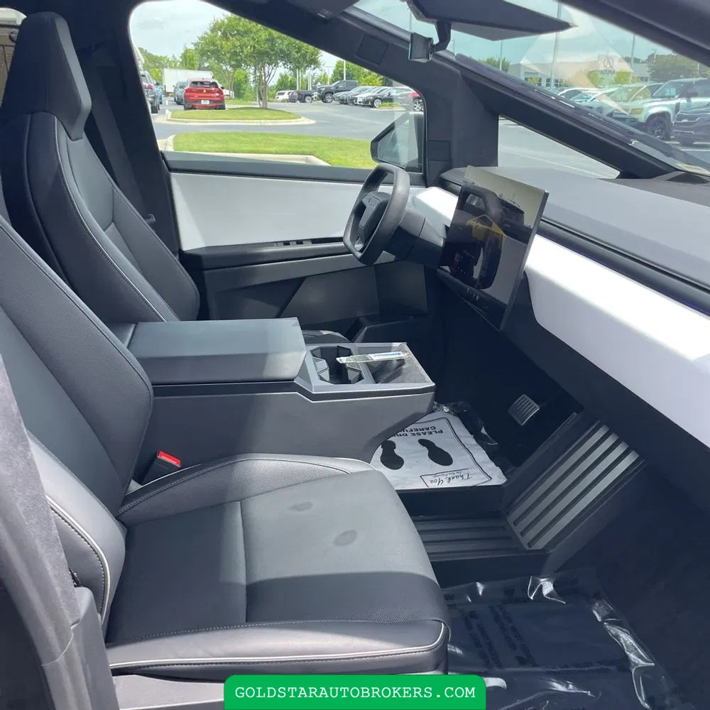 2024 Tesla Cybertruck Base