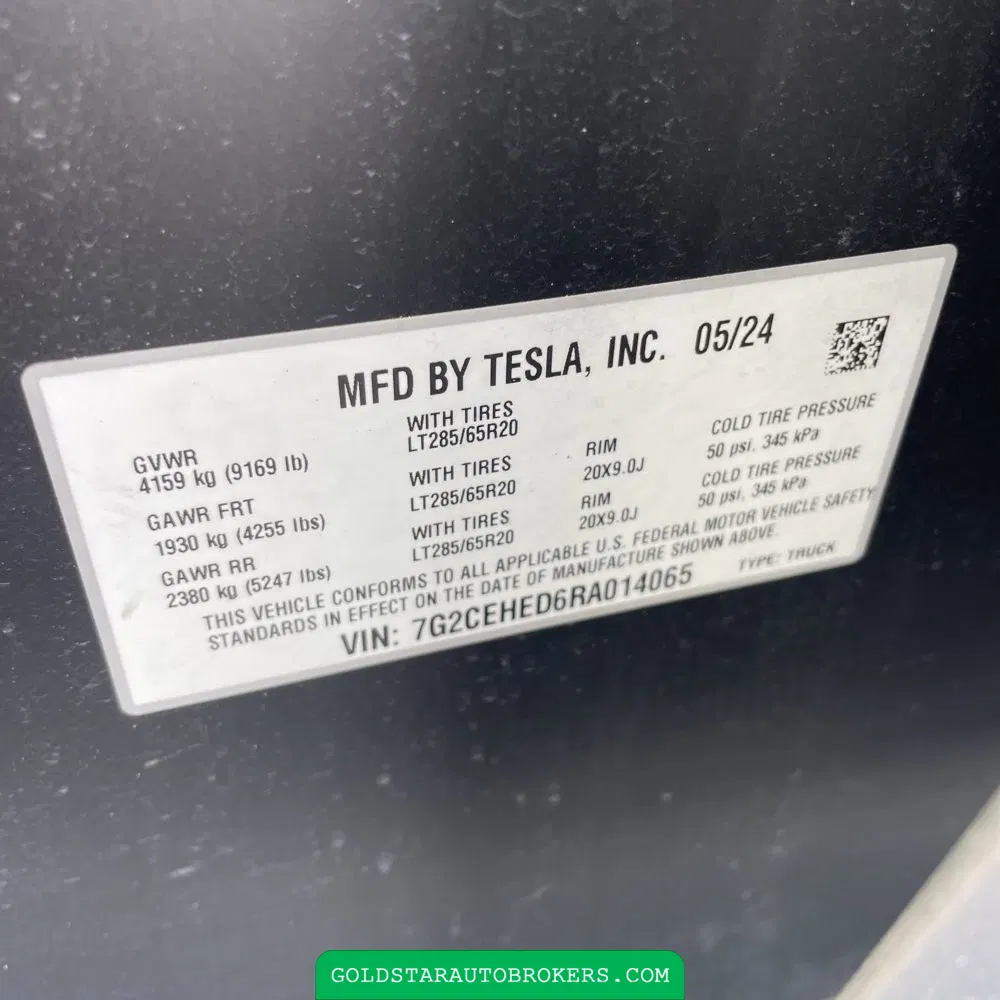 2024 Tesla Cybertruck Base