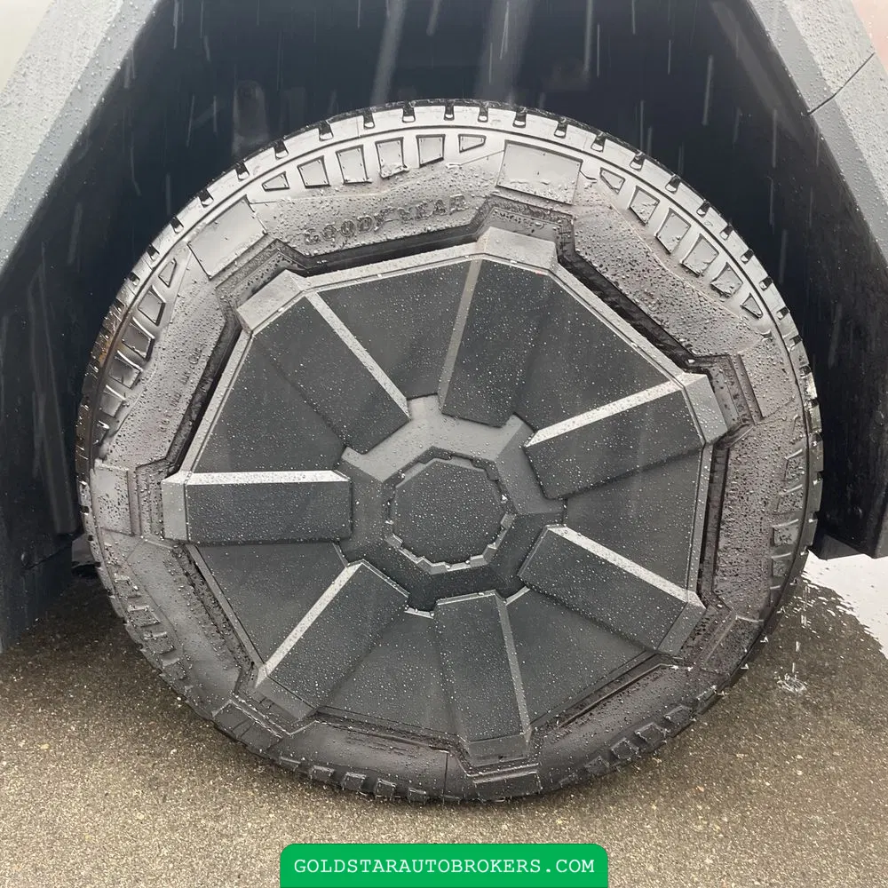 2024 Tesla Cybertruck Base