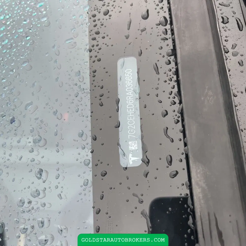 2024 Tesla Cybertruck Base