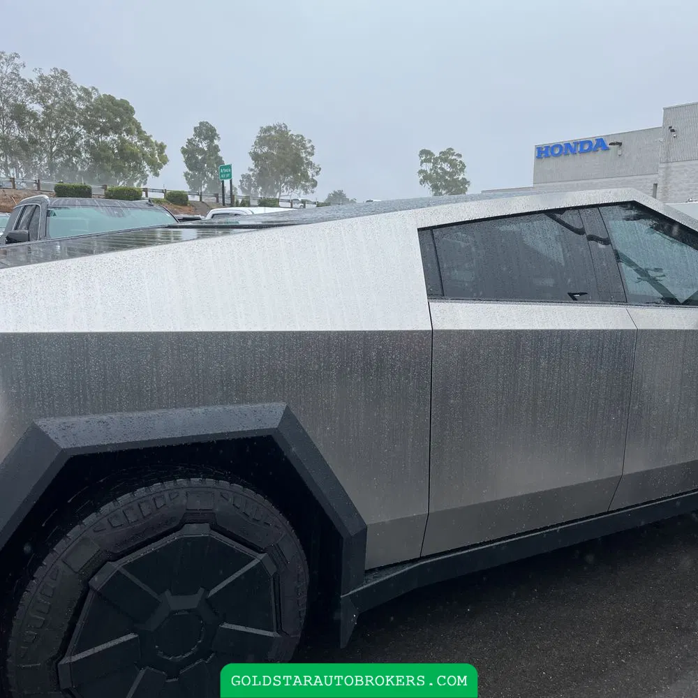 2024 Tesla Cybertruck Base