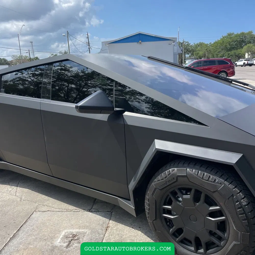 2024 Tesla Cybertruck Base