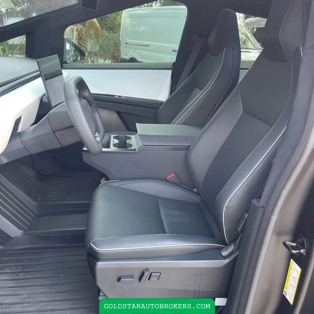 2024 Tesla Cybertruck Base