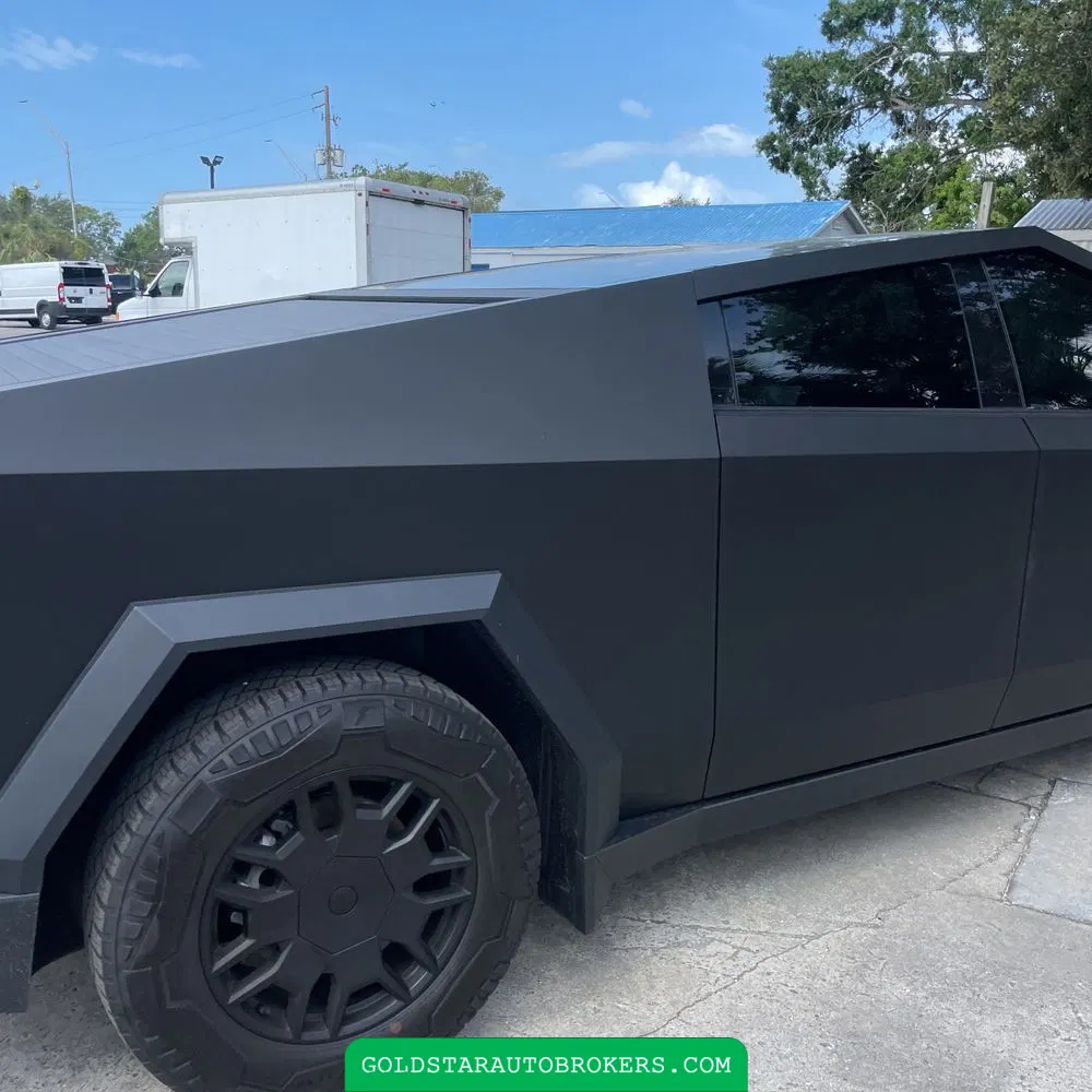 2024 Tesla Cybertruck Base