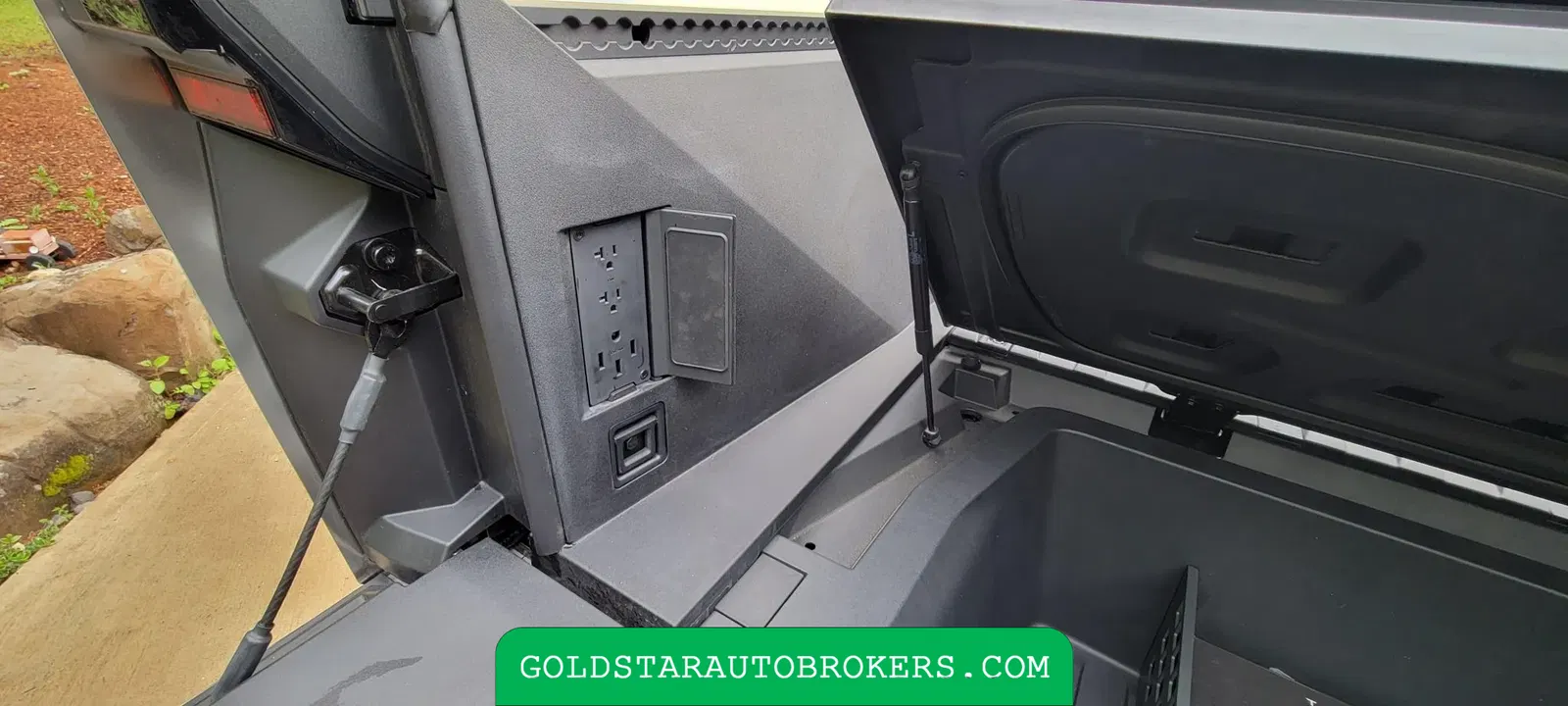 2024 Tesla Cybertruck AWD Foundation Series