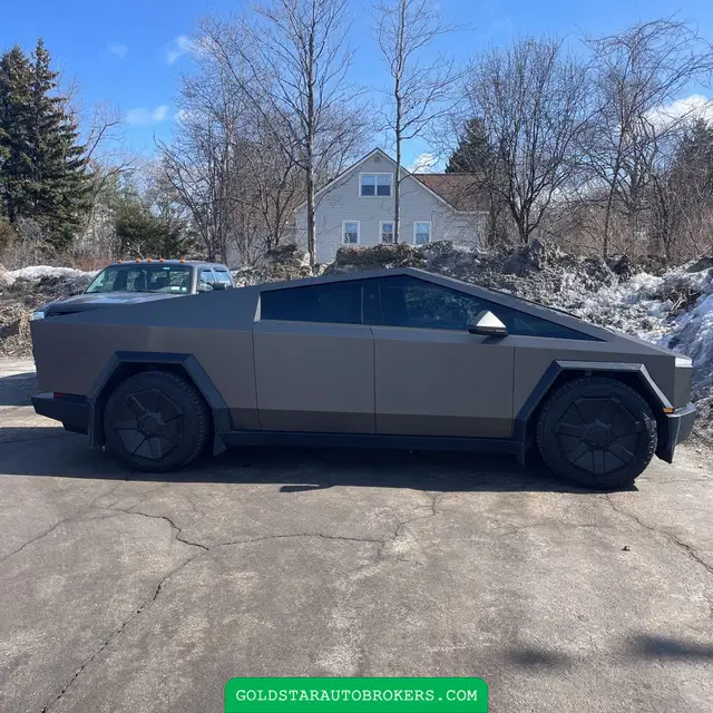 2024 Tesla Cybertruck Base