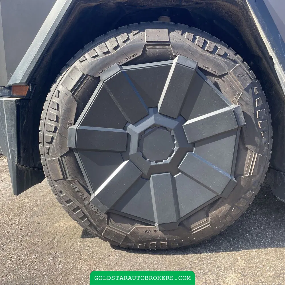 2024 Tesla Cybertruck Base