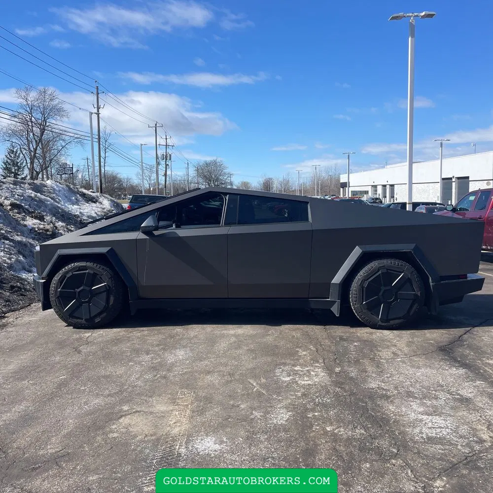 2024 Tesla Cybertruck Base