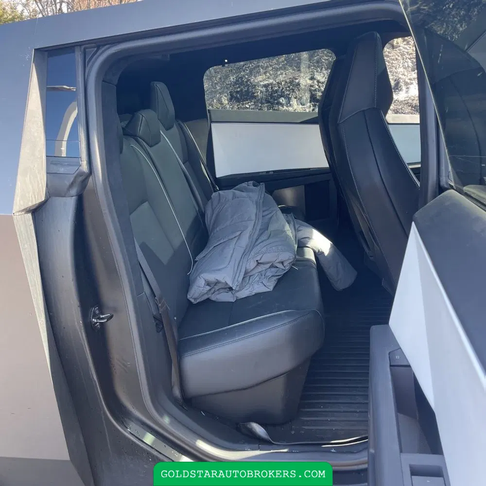 2024 Tesla Cybertruck Base