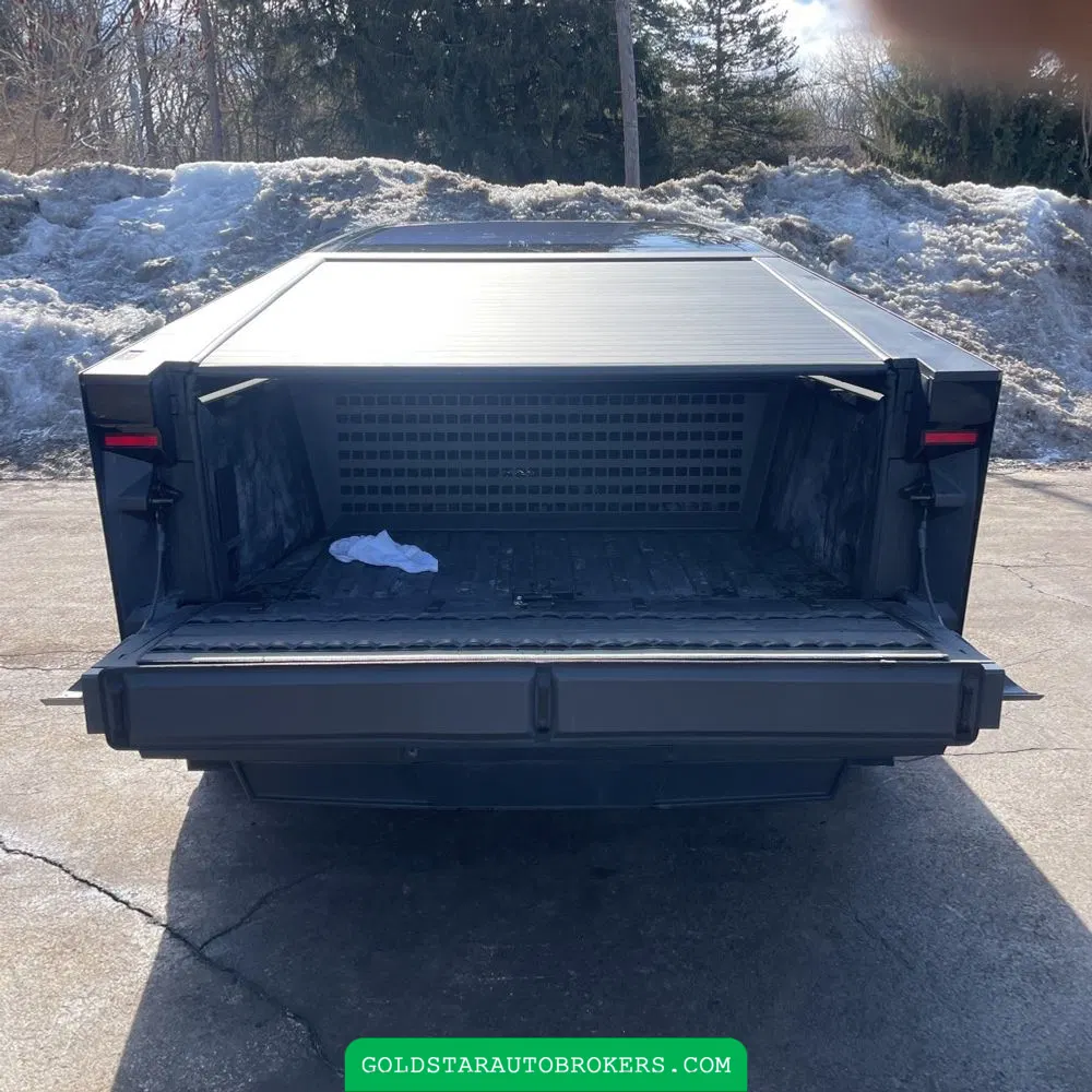 2024 Tesla Cybertruck Base