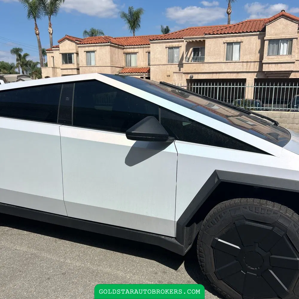 2024 Tesla Cybertruck Base