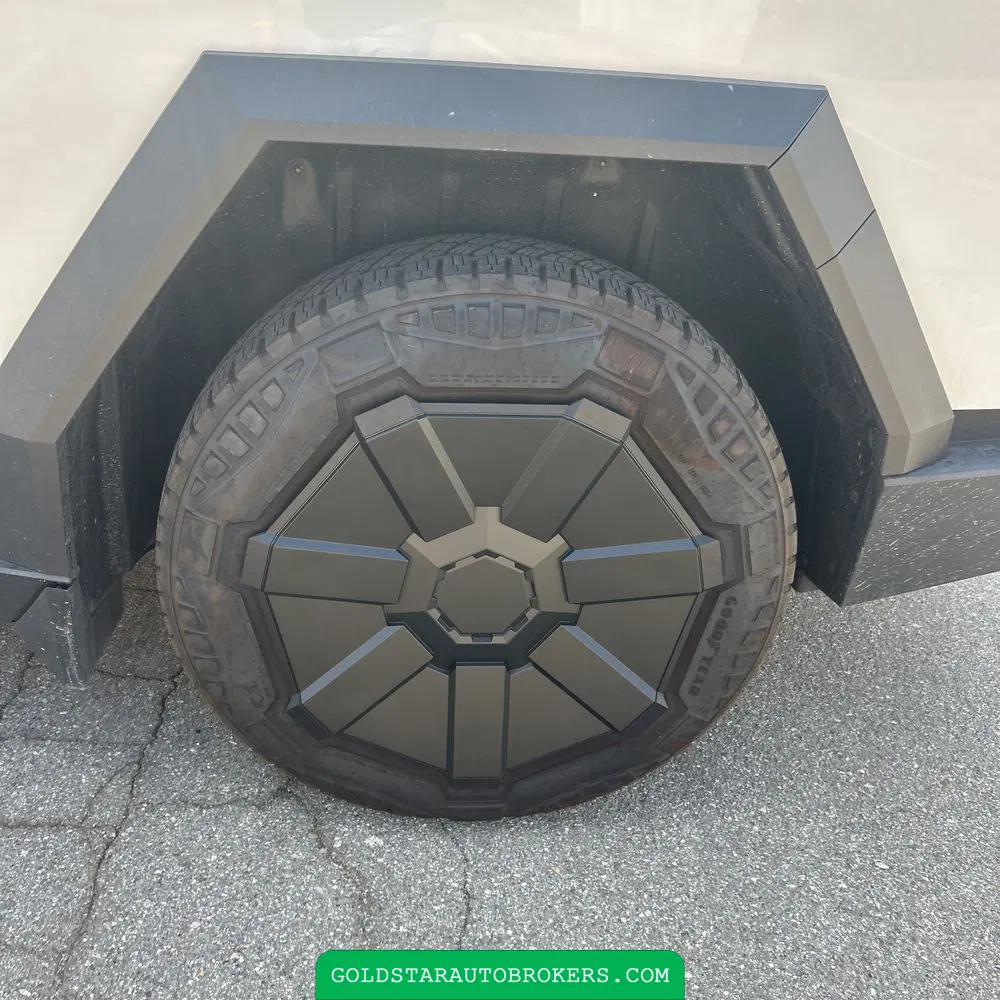 2024 Tesla Cybertruck Base