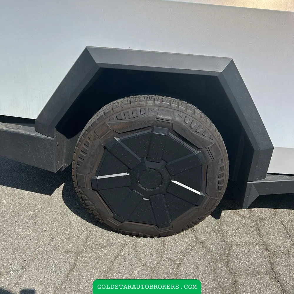 2024 Tesla Cybertruck Base