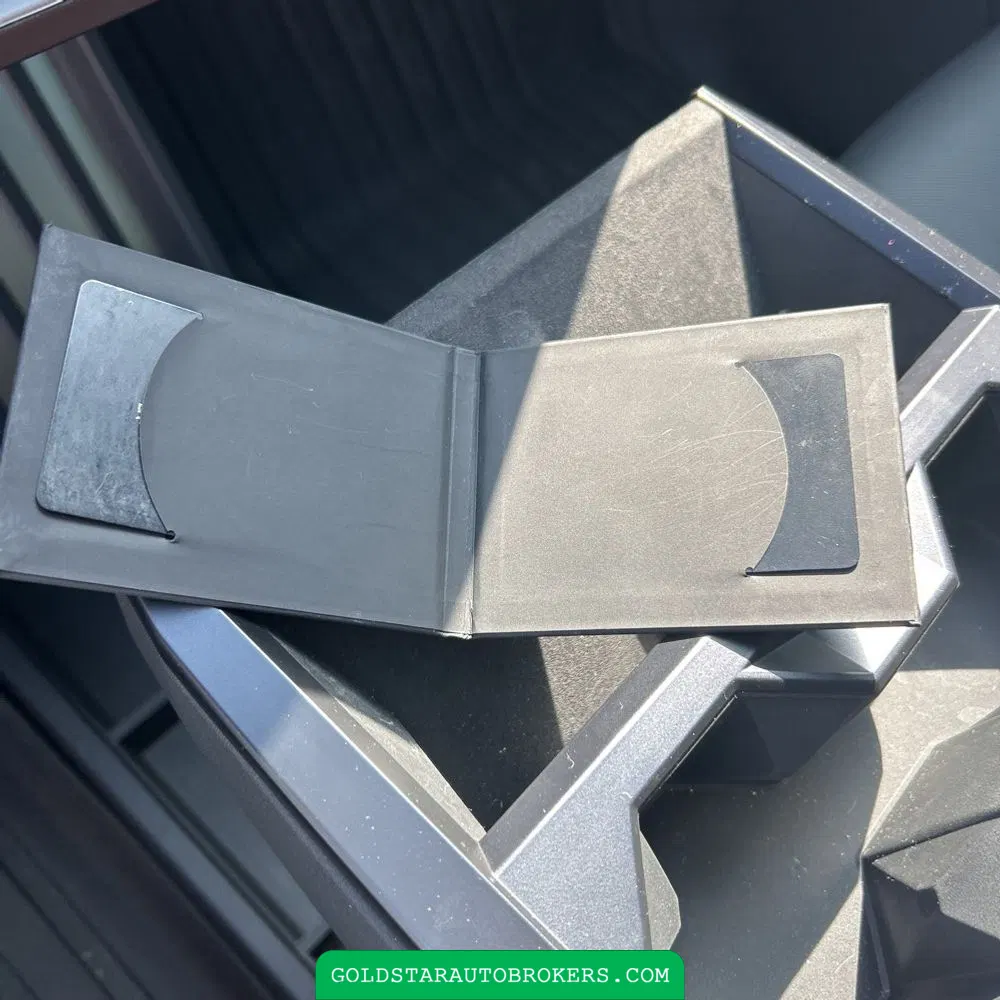 2024 Tesla Cybertruck Base
