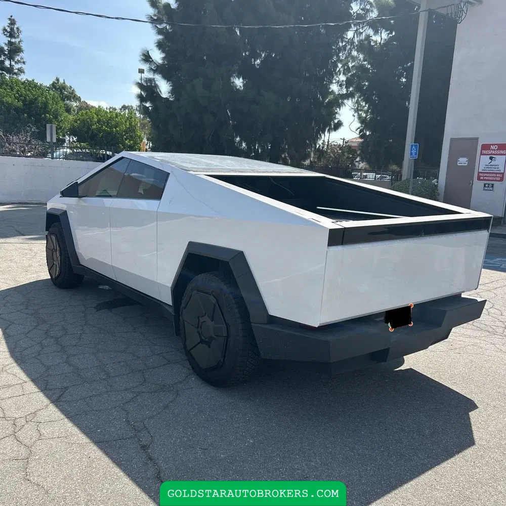2024 Tesla Cybertruck Base