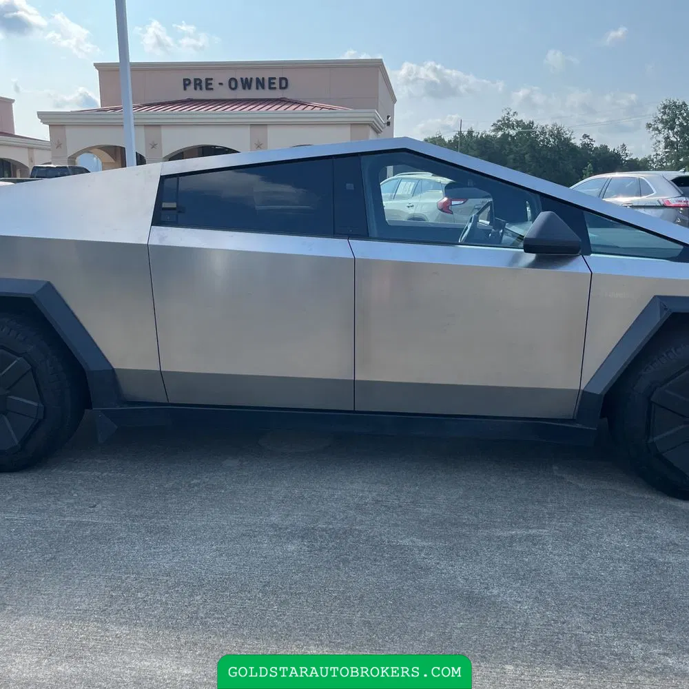 2024 Tesla Cybertruck Base