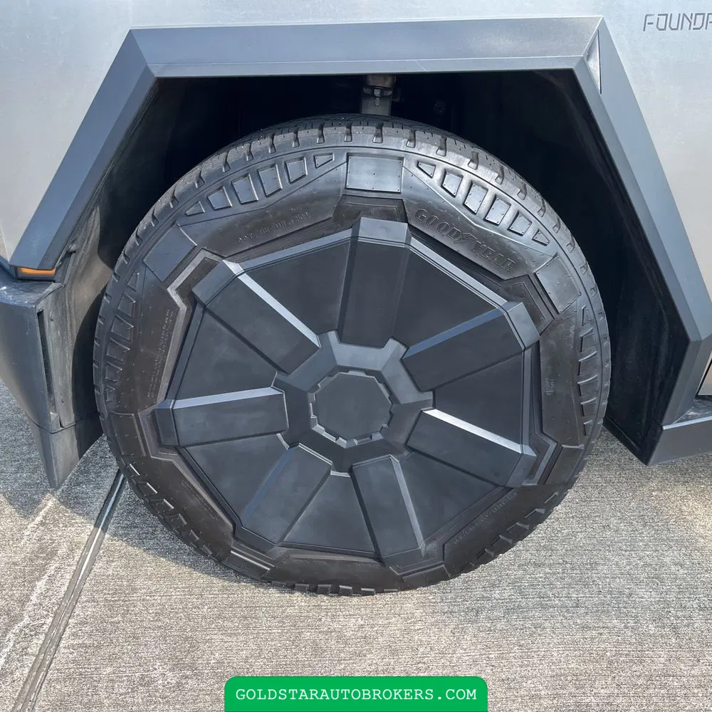 2024 Tesla Cybertruck Base