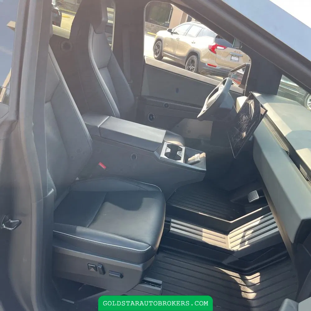 2024 Tesla Cybertruck Base