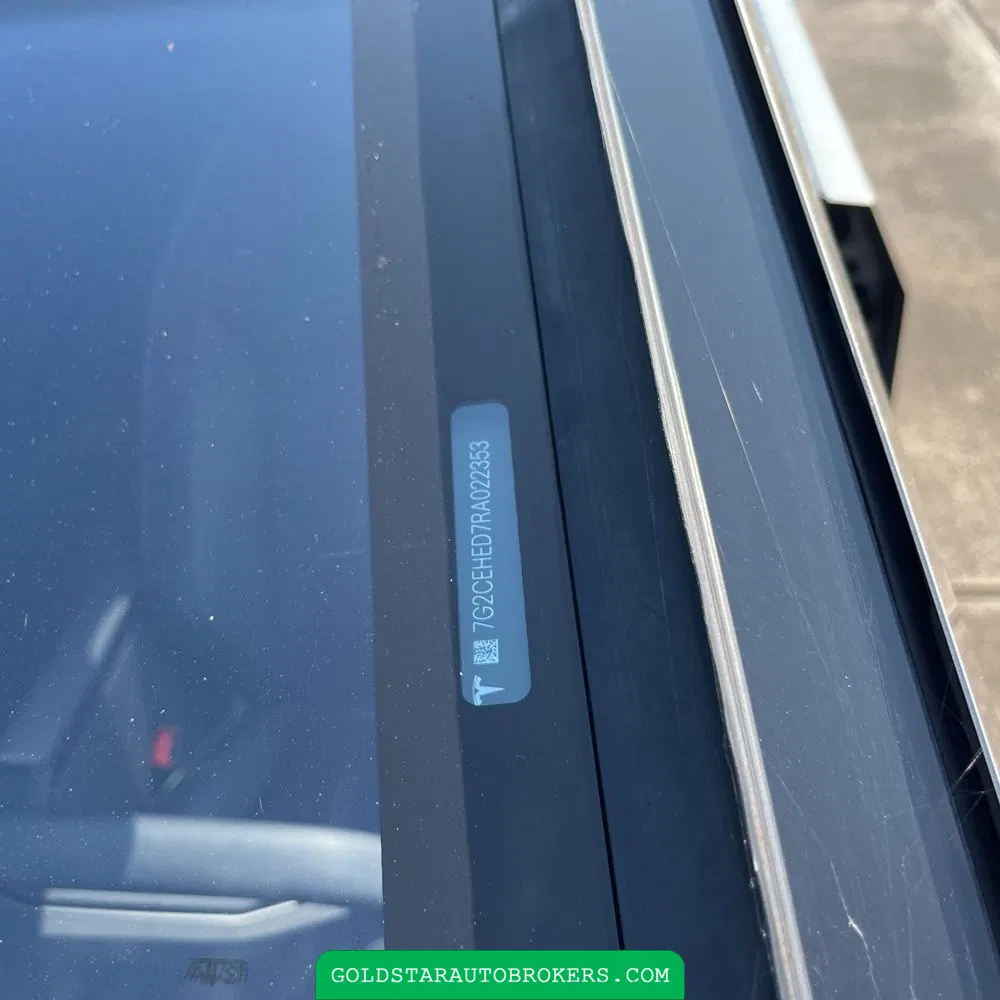 2024 Tesla Cybertruck Base