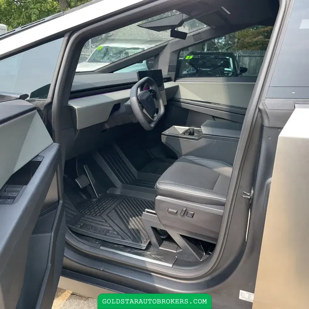 2024 Tesla Cybertruck Base