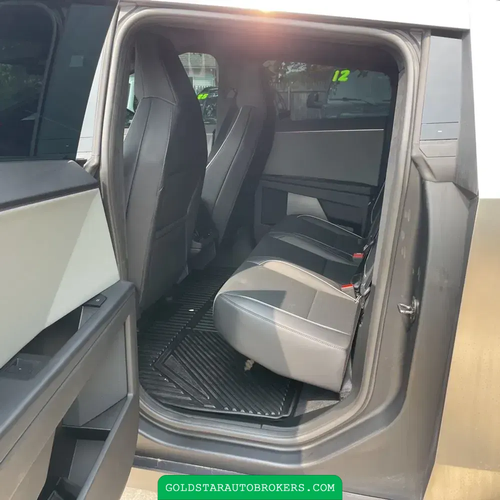 2024 Tesla Cybertruck Base