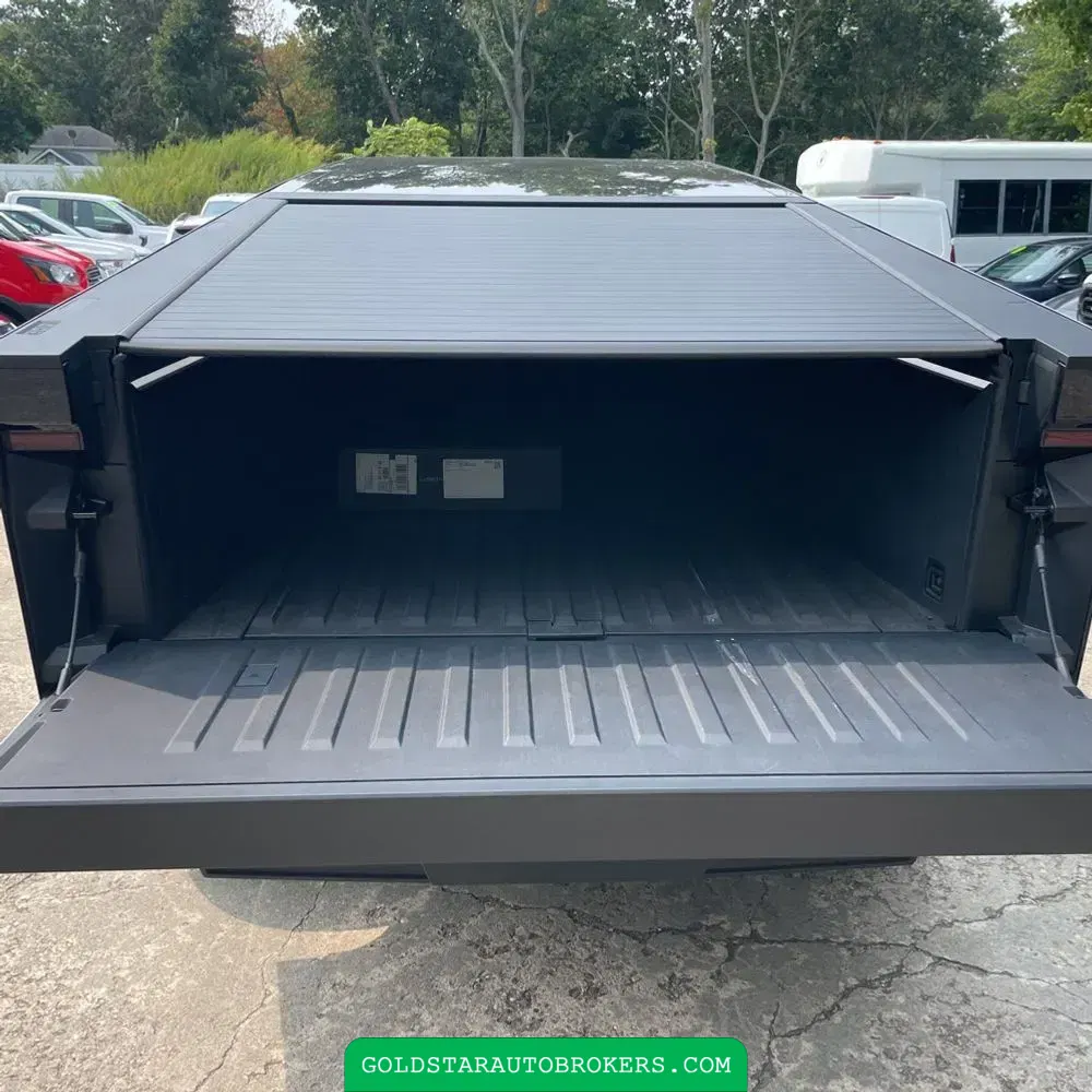 2024 Tesla Cybertruck Base