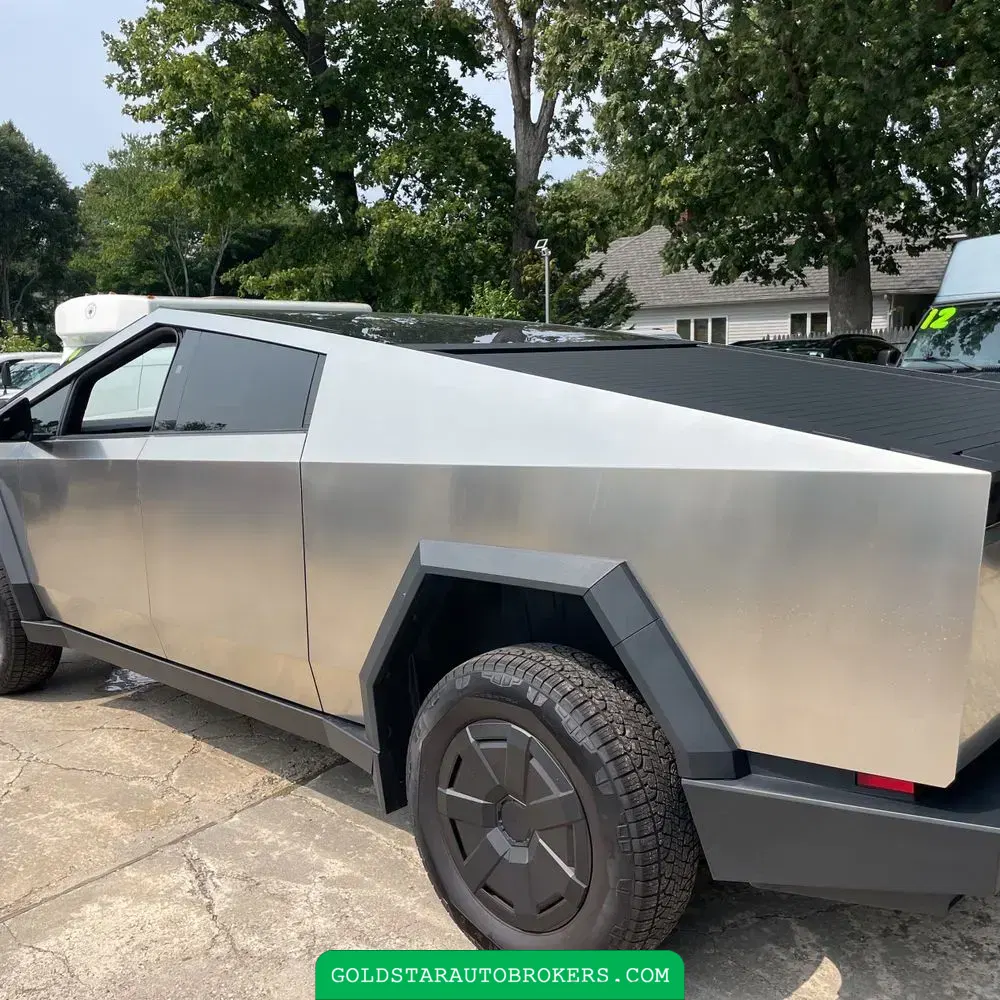 2024 Tesla Cybertruck Base