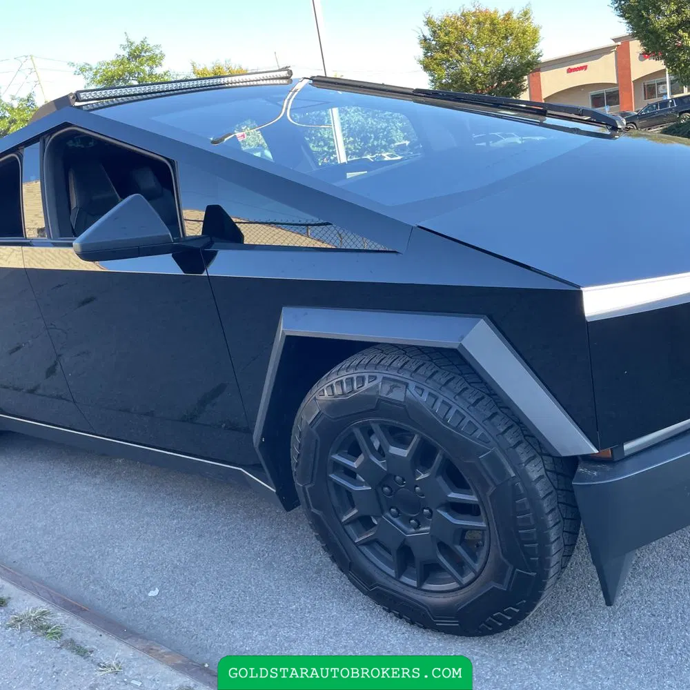 2024 Tesla Cybertruck Base